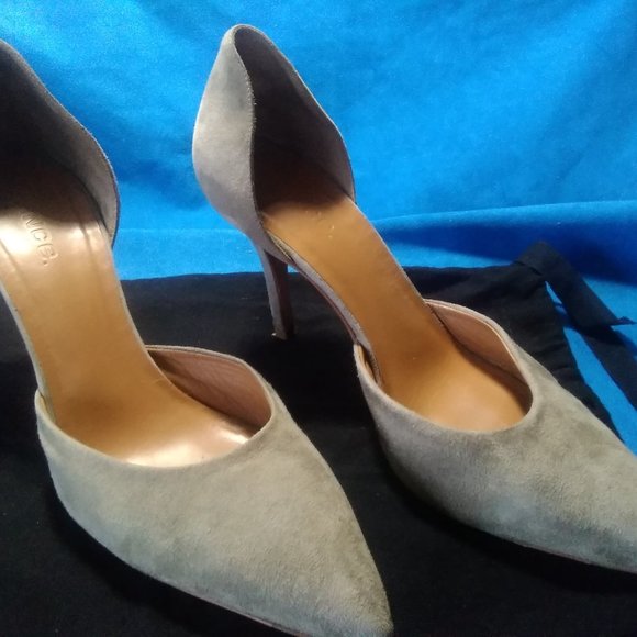 women,s dress sude pumps - Picture 2 of 5